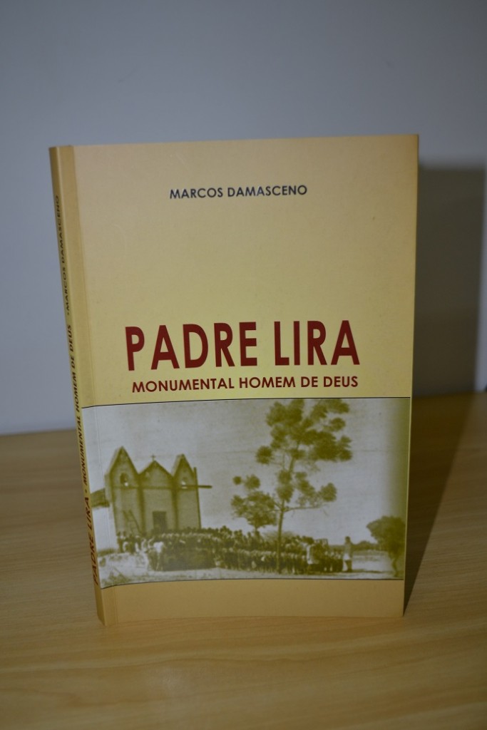 "Padre Lira. Monumental homem de Deus” retrata legado de sacerdote do sertão piauiense